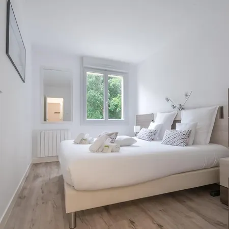 Ali Quietude - Wifi - Parking Apartament *